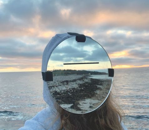 EARTH'S SHADOW, MOON'S CRUST