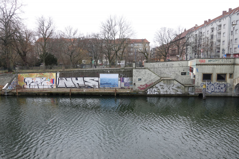 View of the landing stage of the Kunstbrücke am Wildenbruch
