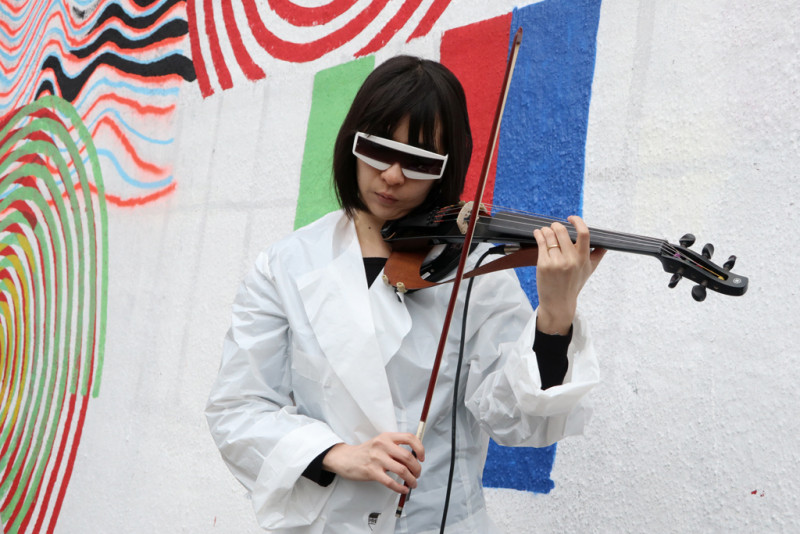 Geigerin Hoshiko Yamane von Tangerine Dream (ACQUA)