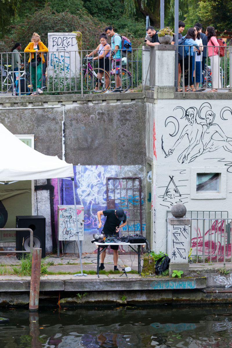 Musik-Künstler und Besucher.